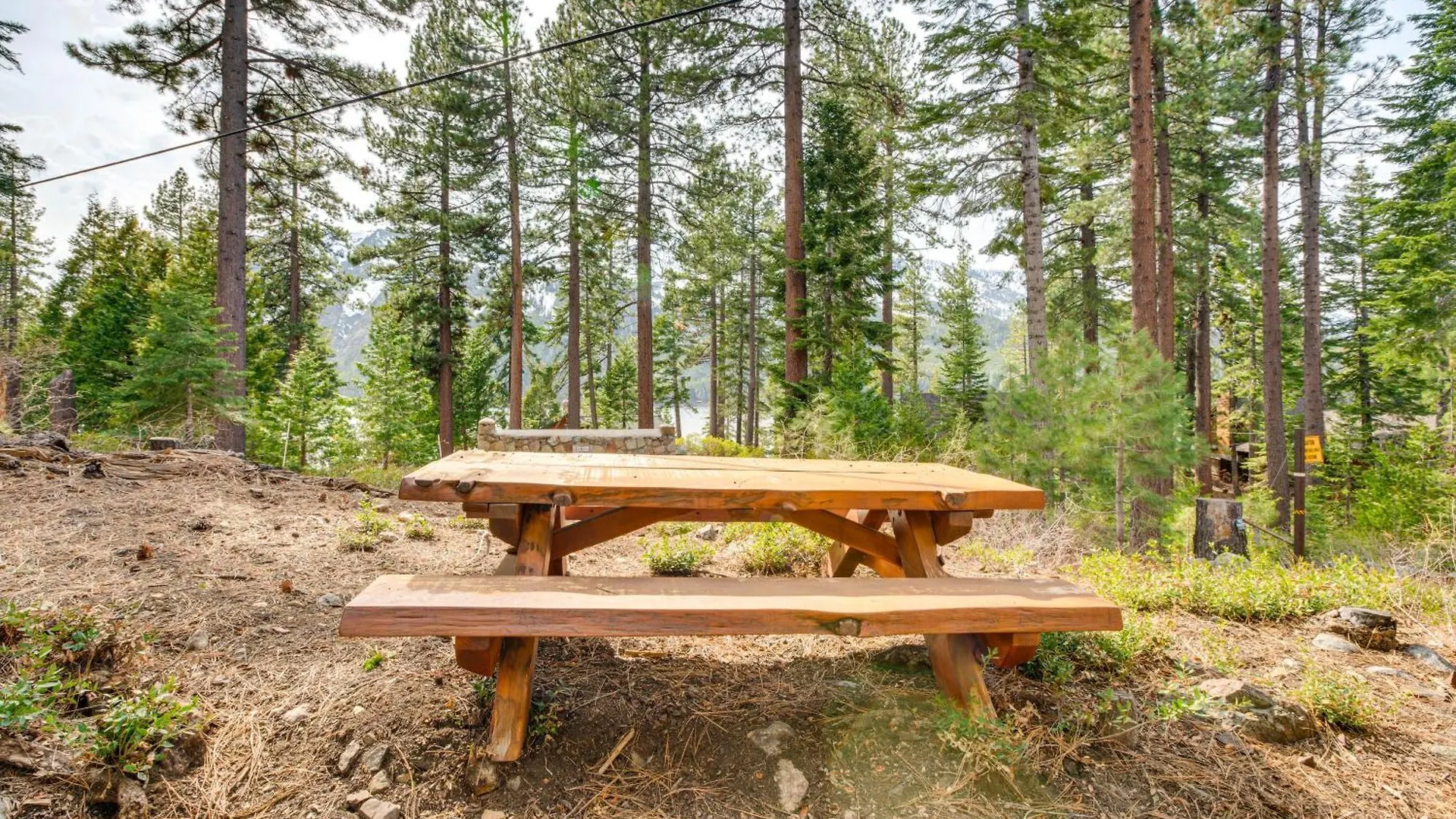 4 Mi To Lake Tahoe Cozy Cabin With Deck! سووث لاك تاهوي بيت للعطل